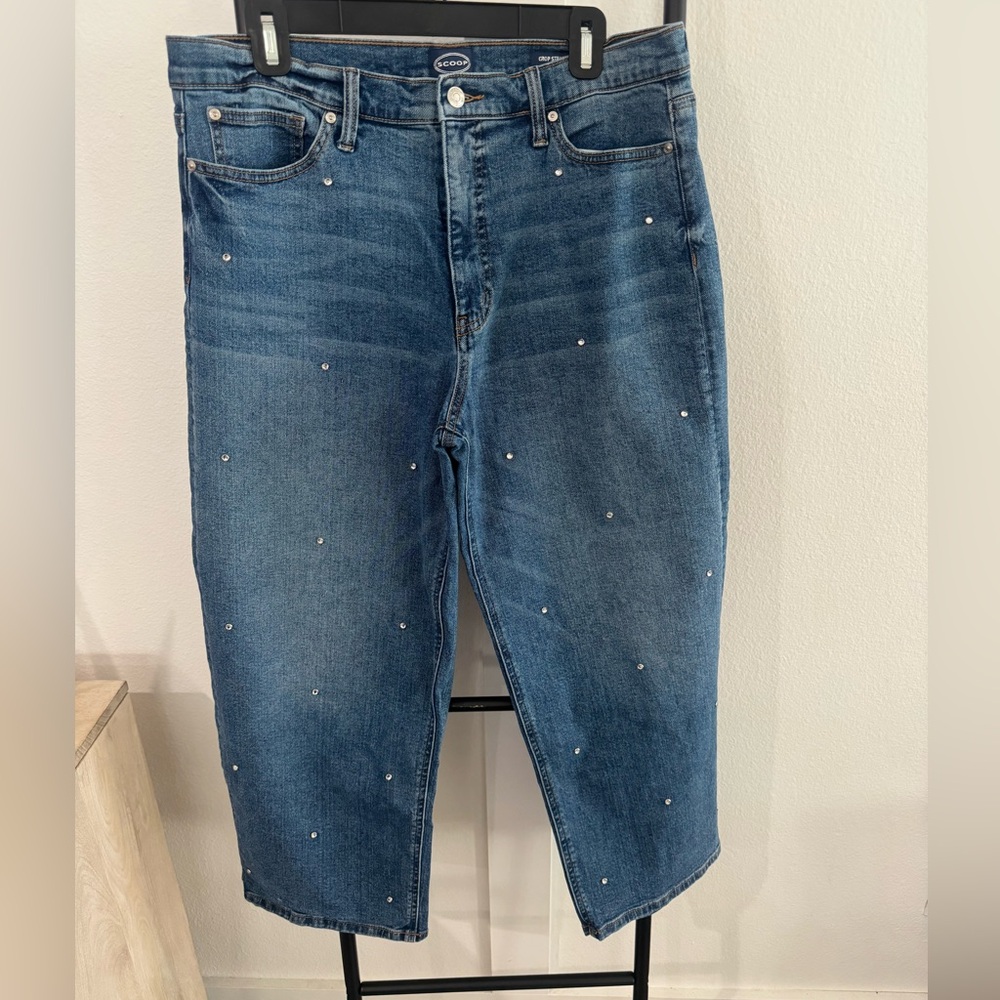 Women's Blue Rhinestone Embellished Cropped Straight Jeans